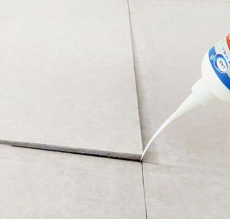 舞钢瓷砖空鼓维修公司分享卫生间瓷砖脱落的原因可能有以下几点